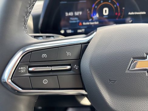 New 2026 Chevrolet Equinox LT w/ Convenience Package II image 13