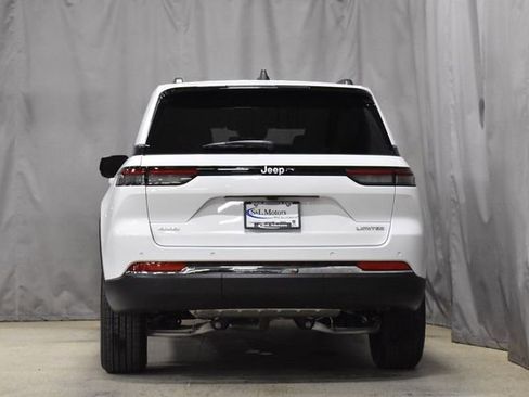 New 2025 Jeep Grand Cherokee Limited image 8