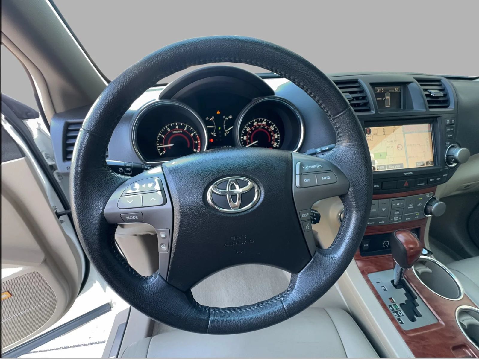 Used 2010 Toyota Highlander Limited w/ Extra Value Pkg 8 FWD image 23