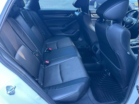 Used 2022 Honda Accord Sport image 11