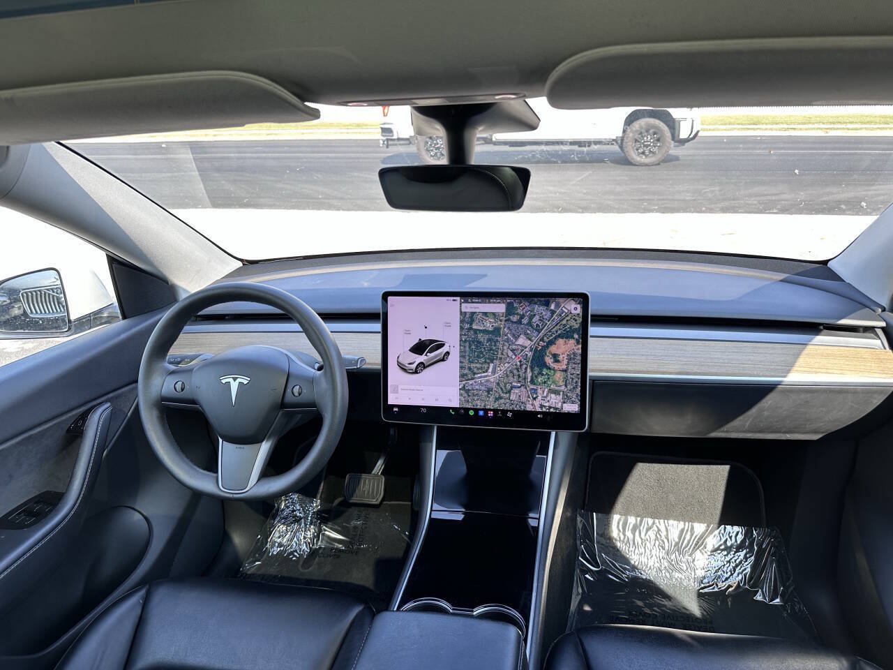 Used 2021 Tesla Model Y Long Range AWD/4WD image 13