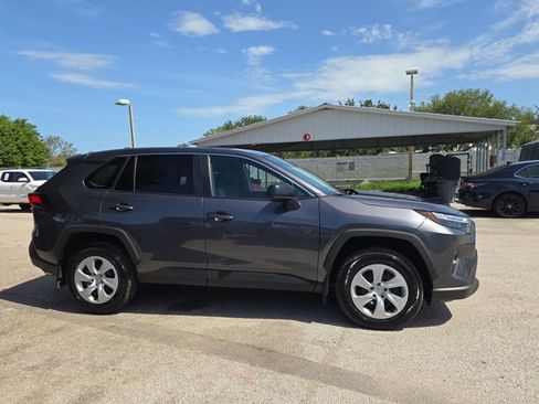 Used 2025 Toyota RAV4 LE FWD image 4