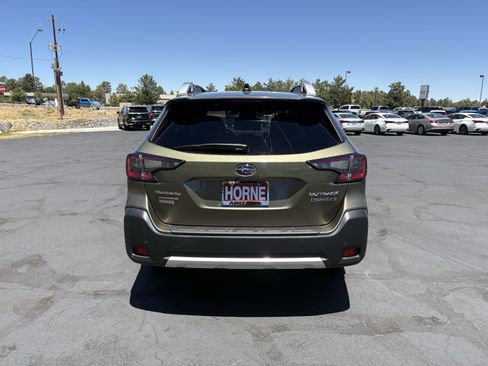 Used 2024 Subaru Outback Touring XT w/ Popular Package #2 AWD/4WD image 9