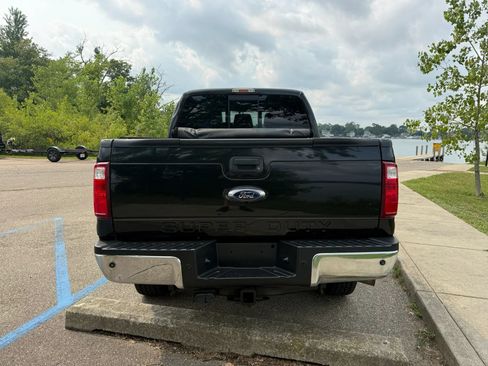 Used 2015 Ford F250 Lariat w/ Lariat Ultimate Package AWD/4WD image 6