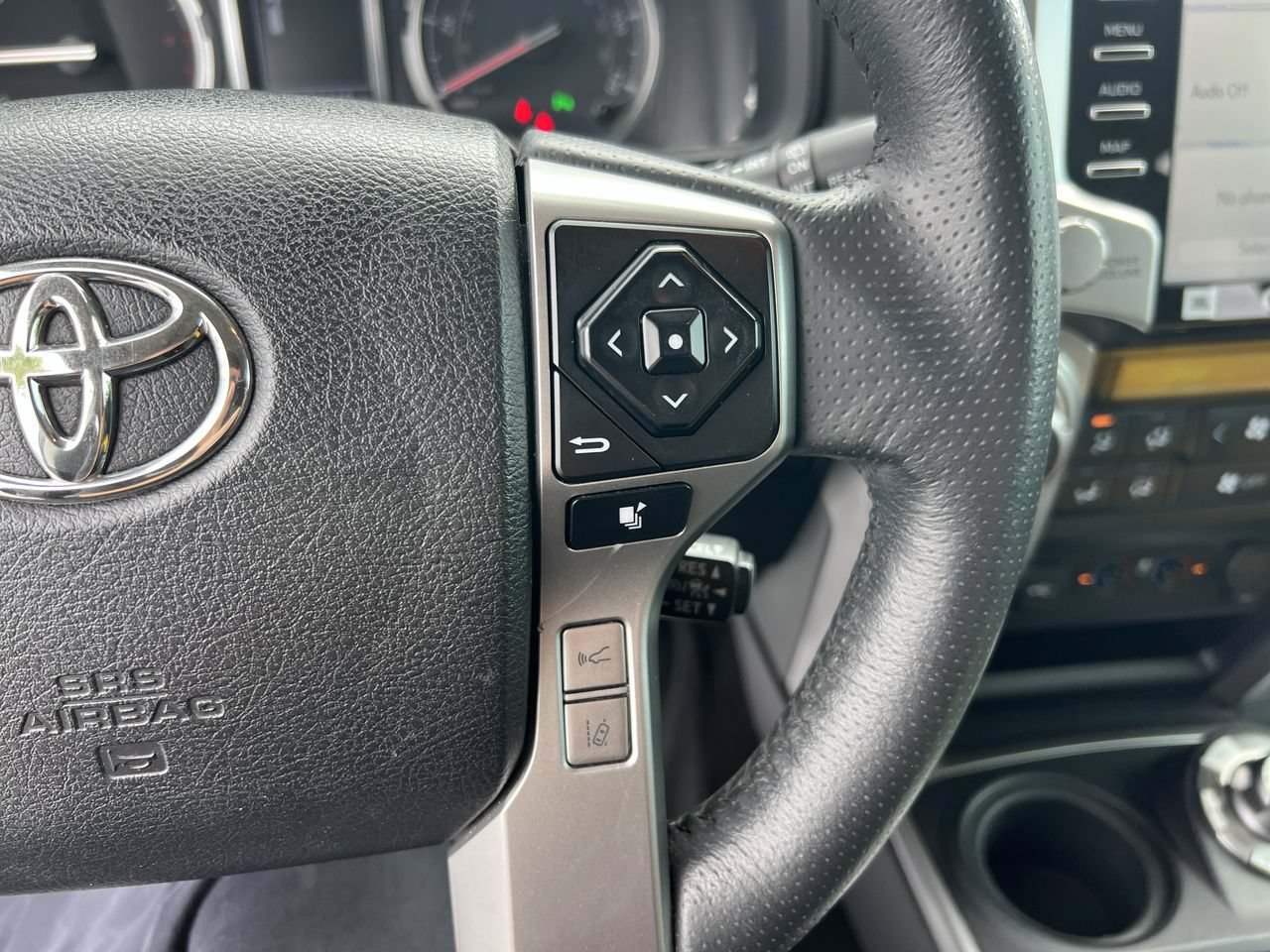 Used 2021 Toyota 4Runner Limited AWD/4WD image 20