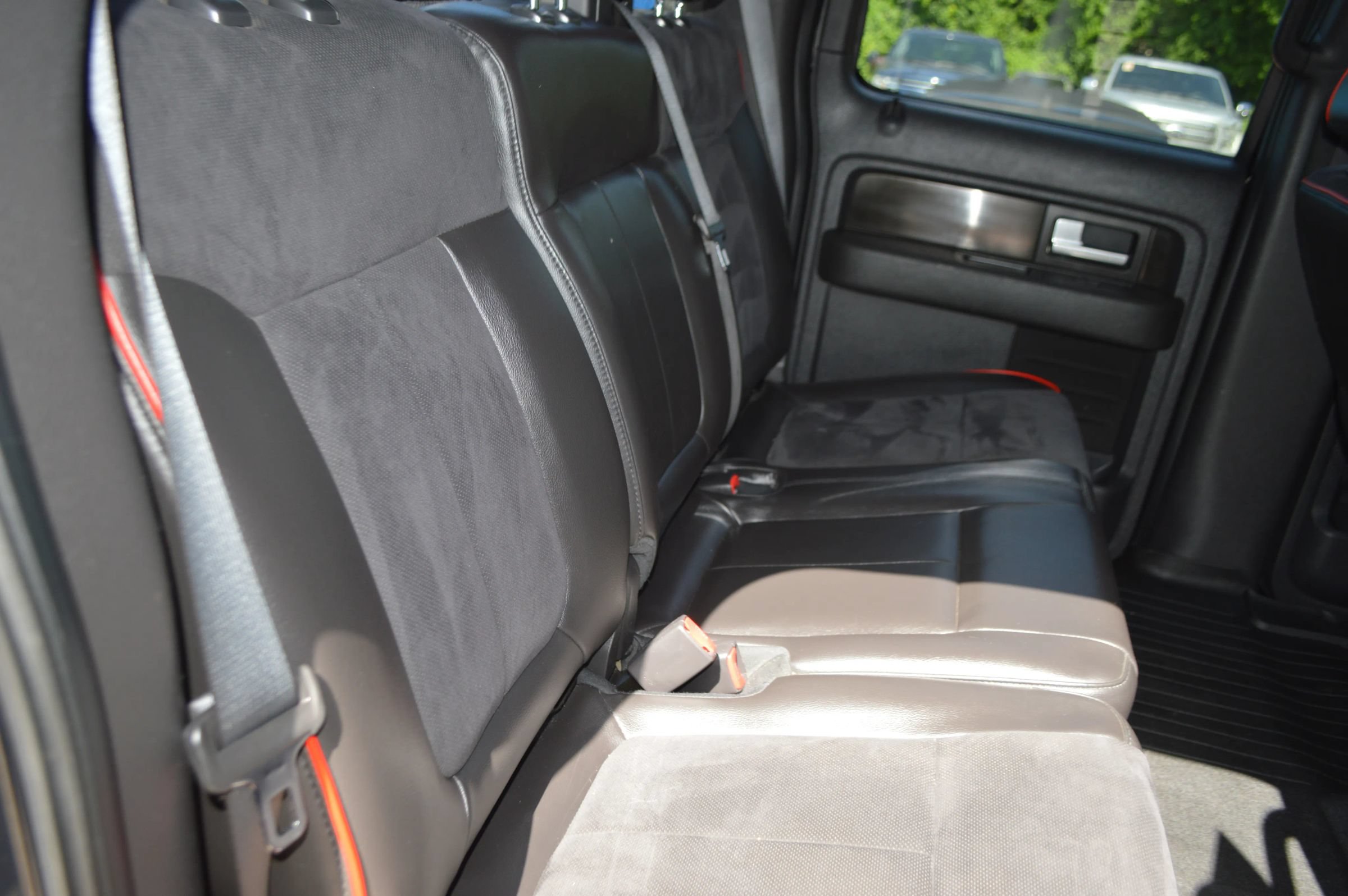 Used 2013 Ford F150 FX4 w/ Luxury Equipment Group AWD/4WD image 27