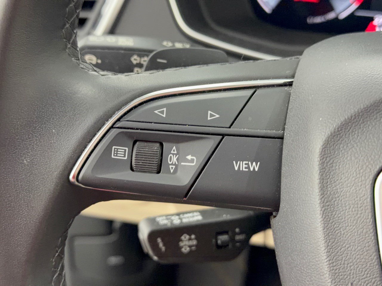 Used 2024 Audi Q5 2.0T Premium Plus w/ Premium Plus Package AWD/4WD image 18