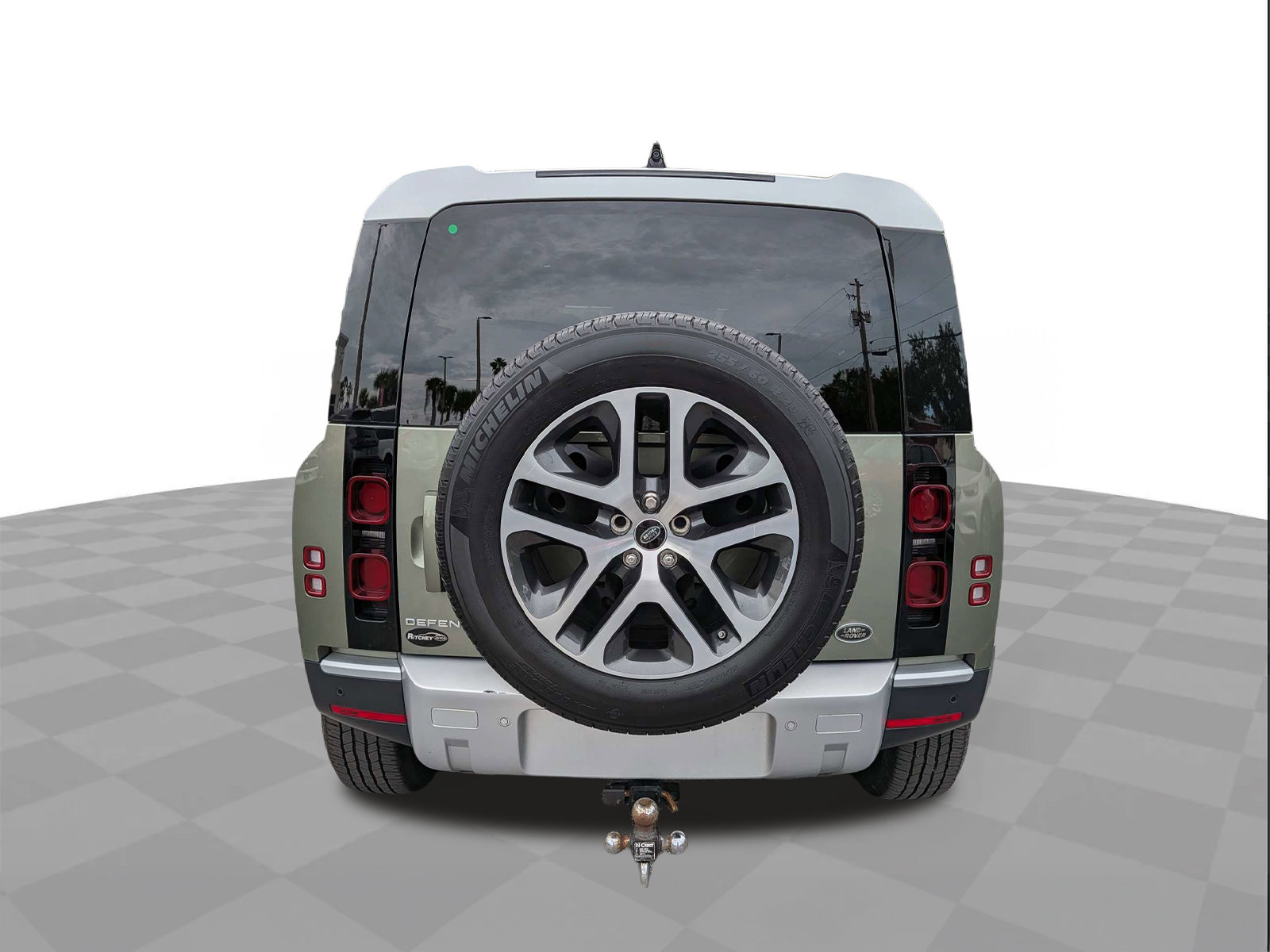 Used 2021 Land Rover Defender 110 SE AWD/4WD image 5