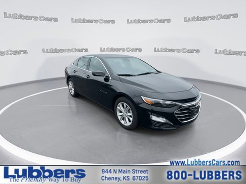 Used 2024 Chevrolet Malibu LT FWD image 2