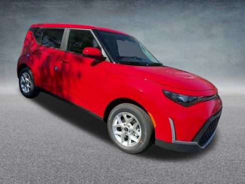 Used 2023 Kia Soul LX w/ LX Technology Package image 28