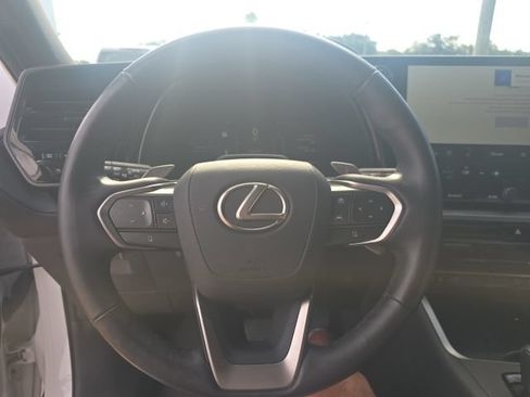 Used 2025 Lexus TX 350 AWD w/ Technology Package image 15