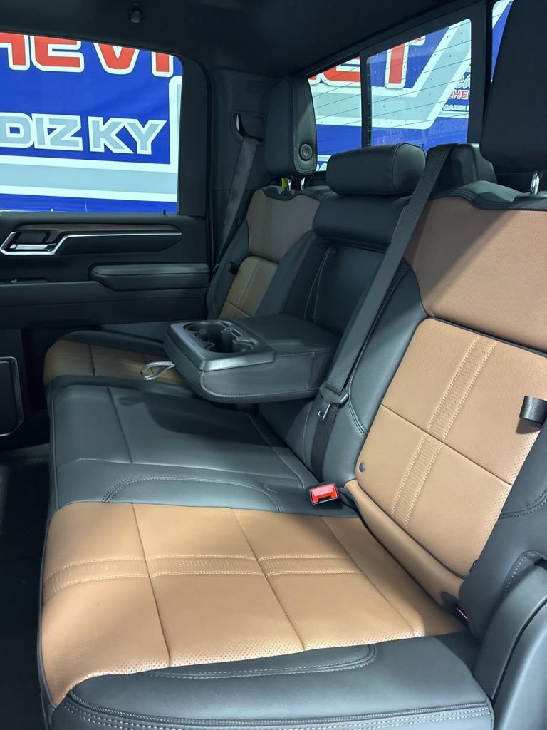 New 2026 Chevrolet Silverado 2500 High Country w/ High Country Premium Package AWD/4WD image 44