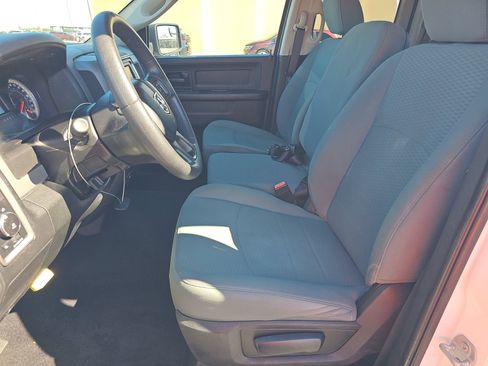 Used 2017 RAM 1500 Express w/ Express Value Package image 7