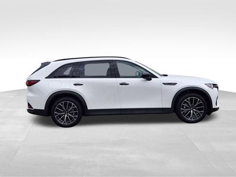 Certified 2025 MAZDA CX-70 Plug-In Hybrid w/ Premium Pkg AWD/4WD image 10