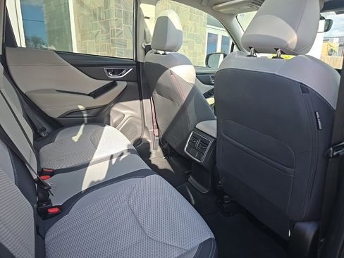 Used 2023 Subaru Forester Premium image 35