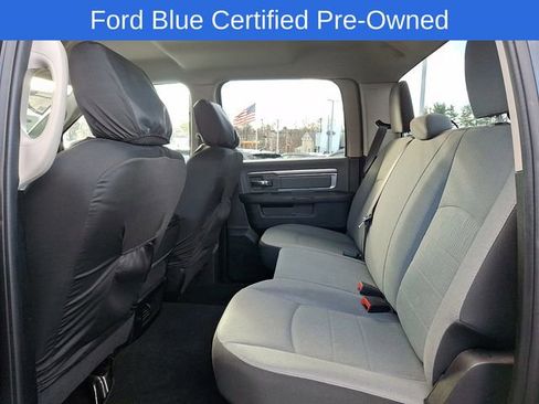 Used 2021 RAM 1500 Classic SLT image 10