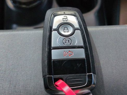 Certified 2024 Ford Bronco Outer Banks w/ Sasquatch Package image 33