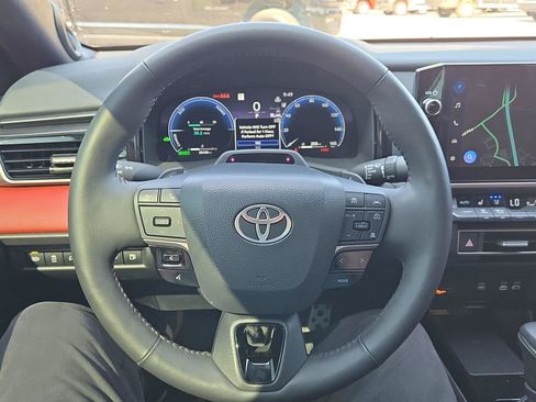 Used 2026 Toyota Camry XSE w/ Premium Plus Package FWD image 17