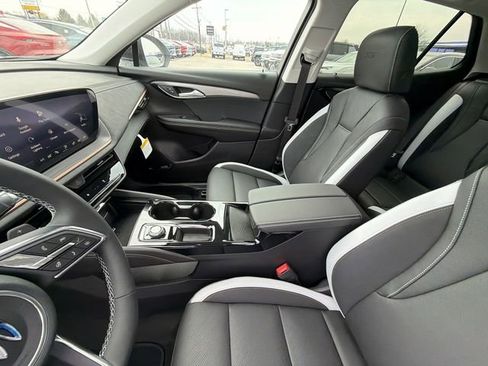New 2026 Buick Envision Sport Touring AWD/4WD image 17