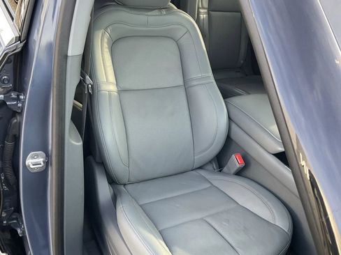Used 2021 Lincoln Aviator Reserve w/ Elements Package Plus RWD image 17
