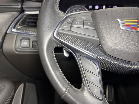 Used 2022 Cadillac XT5 Sportv w/ LPO, ONYX Package image 20