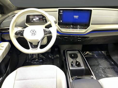Used 2023 Volkswagen ID.4 Pro S Plus image 5