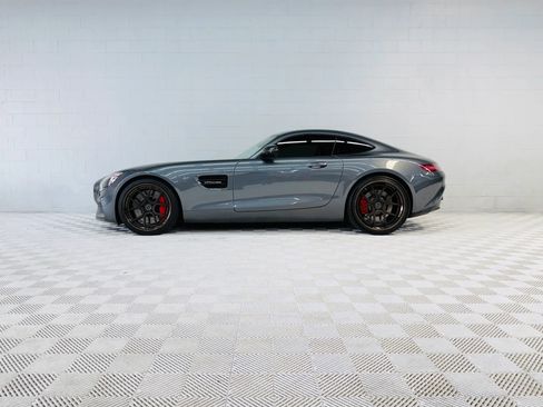 Used 2016 Mercedes-Benz AMG GT S image 19