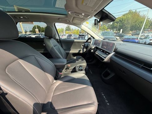 Certified 2024 Hyundai Ioniq 5 Limited AWD/4WD image 18