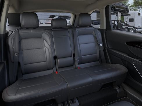 New 2026 Lincoln Nautilus Premier AWD/4WD image 11
