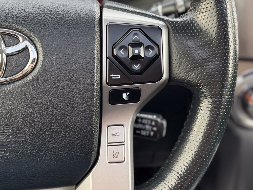Used 2024 Toyota 4Runner SR5 Premium w/ Moonroof Package AWD/4WD image 13