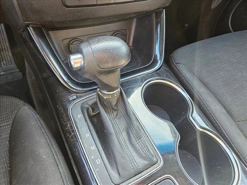 Used 2015 Kia Sorento LX image 18