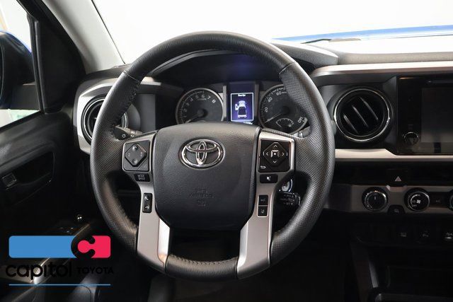 Certified 2018 Toyota Tacoma SR5 AWD/4WD image 15