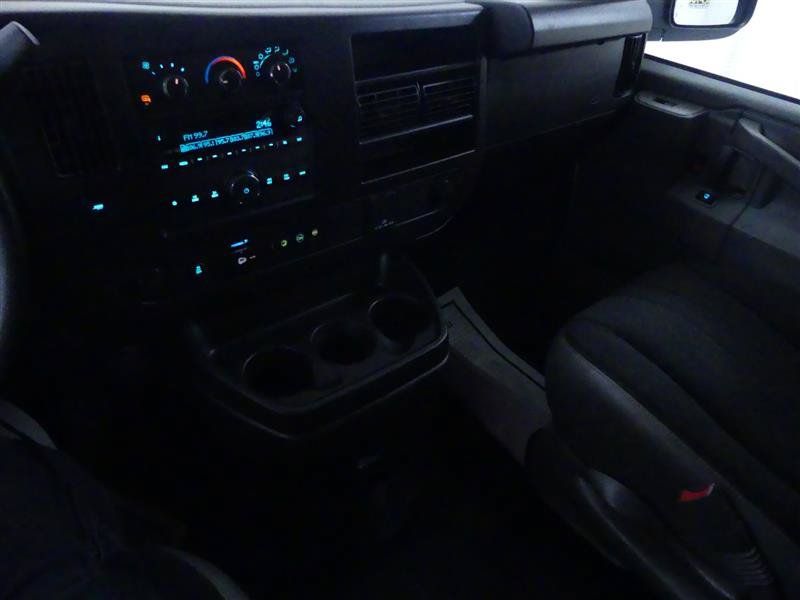 Used 2024 GMC Savana 2500 w/ Driver Convenience Package RWD image 12