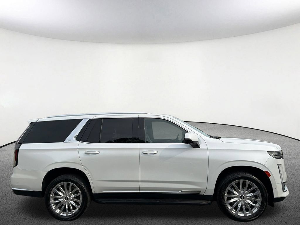 Certified 2023 Cadillac Escalade Premium Luxury AWD/4WD image 21