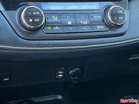 Certified 2018 Toyota RAV4 XLE w/ Plus Extra Value Package FWD image 30