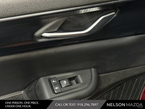 Used 2023 Jeep Grand Cherokee L Laredo AWD/4WD image 34