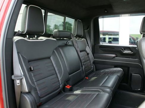 Used 2024 GMC Sierra 2500 AT4X AWD/4WD image 36