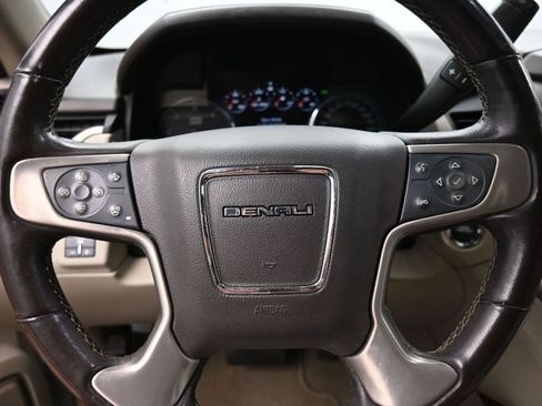 Used 2020 GMC Yukon XL Denali w/ Open Road Package AWD/4WD image 20