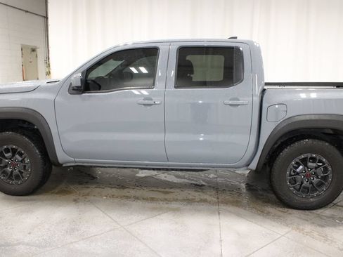 Used 2023 Nissan Frontier Pro-X w/ Pro-X Premium Package RWD image 6