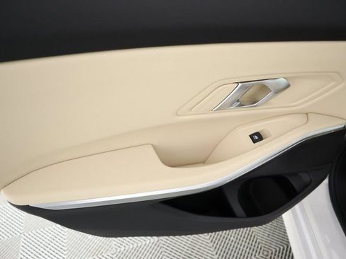 New 2025 BMW 330i Sedan w/ Premium Package image 18