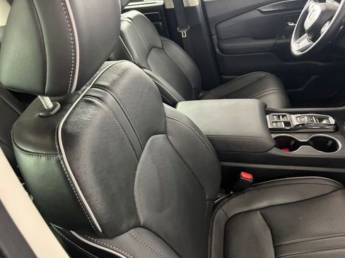 Certified 2023 Honda Pilot Elite image 33
