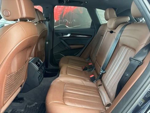 Used 2019 Audi Q5 Prestige w/ Prestige Package AWD/4WD image 12