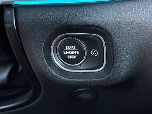 Used 2020 Mercedes-Benz GLE 350 4MATIC image 26
