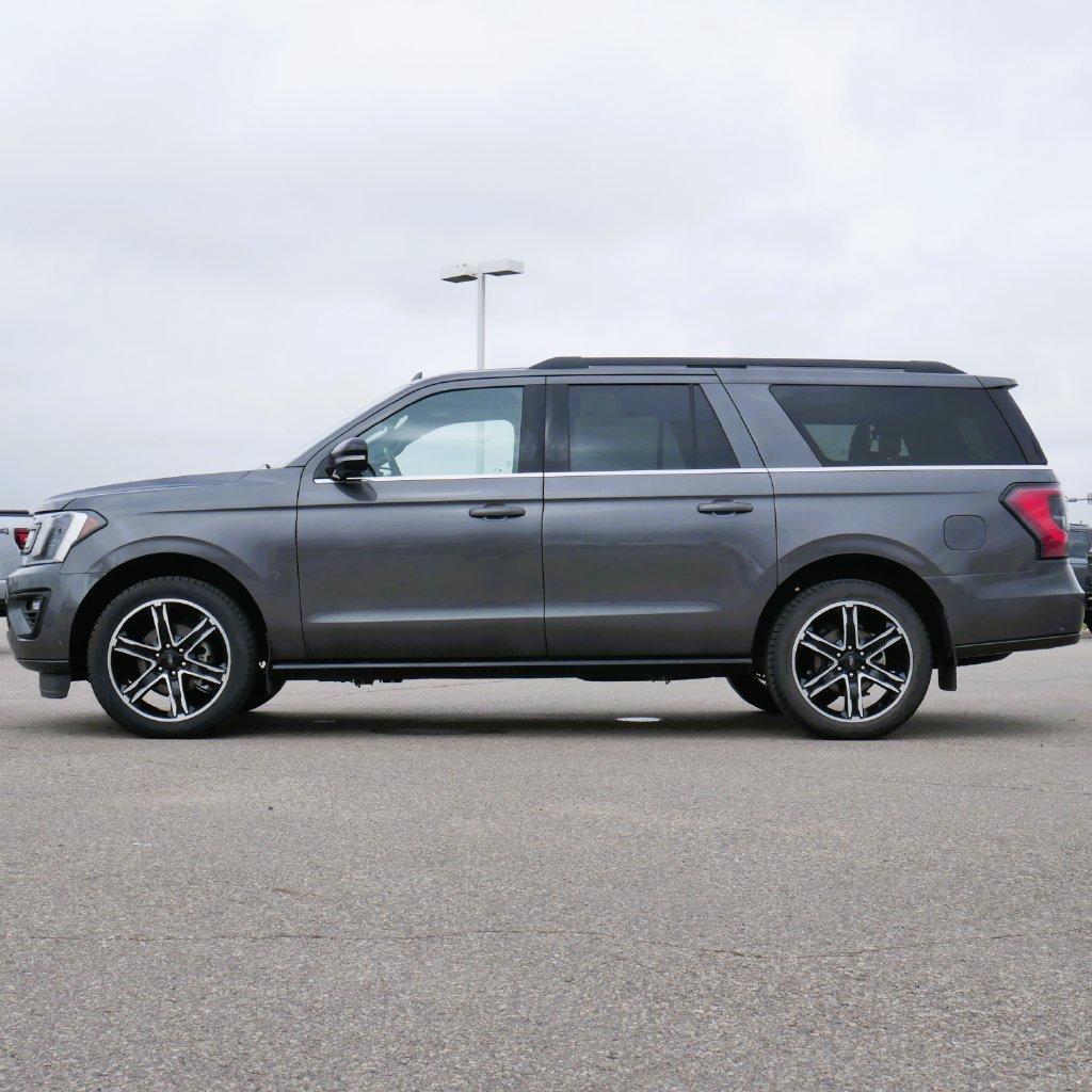 Used 2021 Ford Expedition Max Limited AWD/4WD image 3