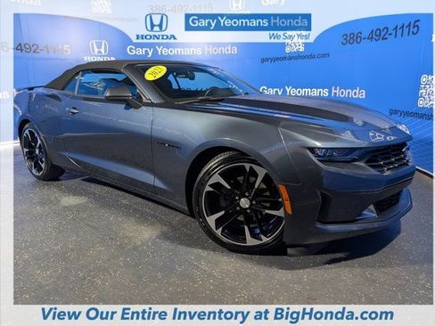 Used 2023 Chevrolet Camaro LT w/ RS Package RWD image 4
