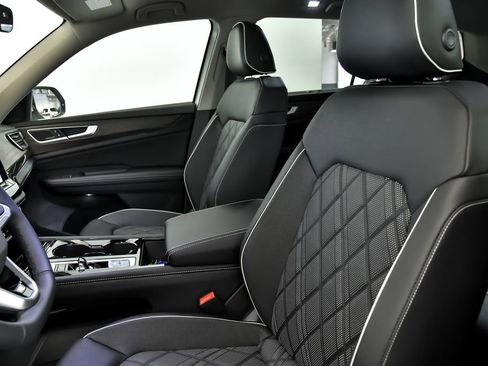 New 2026 Volkswagen Atlas SEL Premium R-Line AWD/4WD image 6