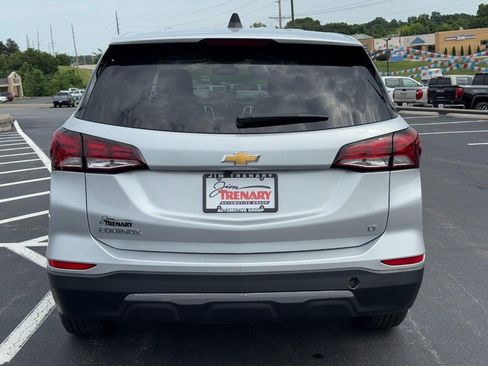 Used 2022 Chevrolet Equinox LT FWD image 4