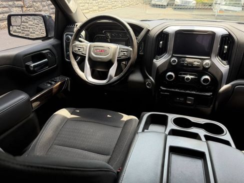 Used 2020 GMC Sierra 1500 SLE w/ SLE Value Package RWD image 13