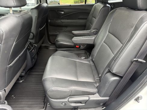Certified 2022 Honda Pilot Elite image 25