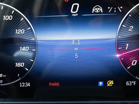 New 2026 Mercedes-Benz GLS 450 4MATIC image 3